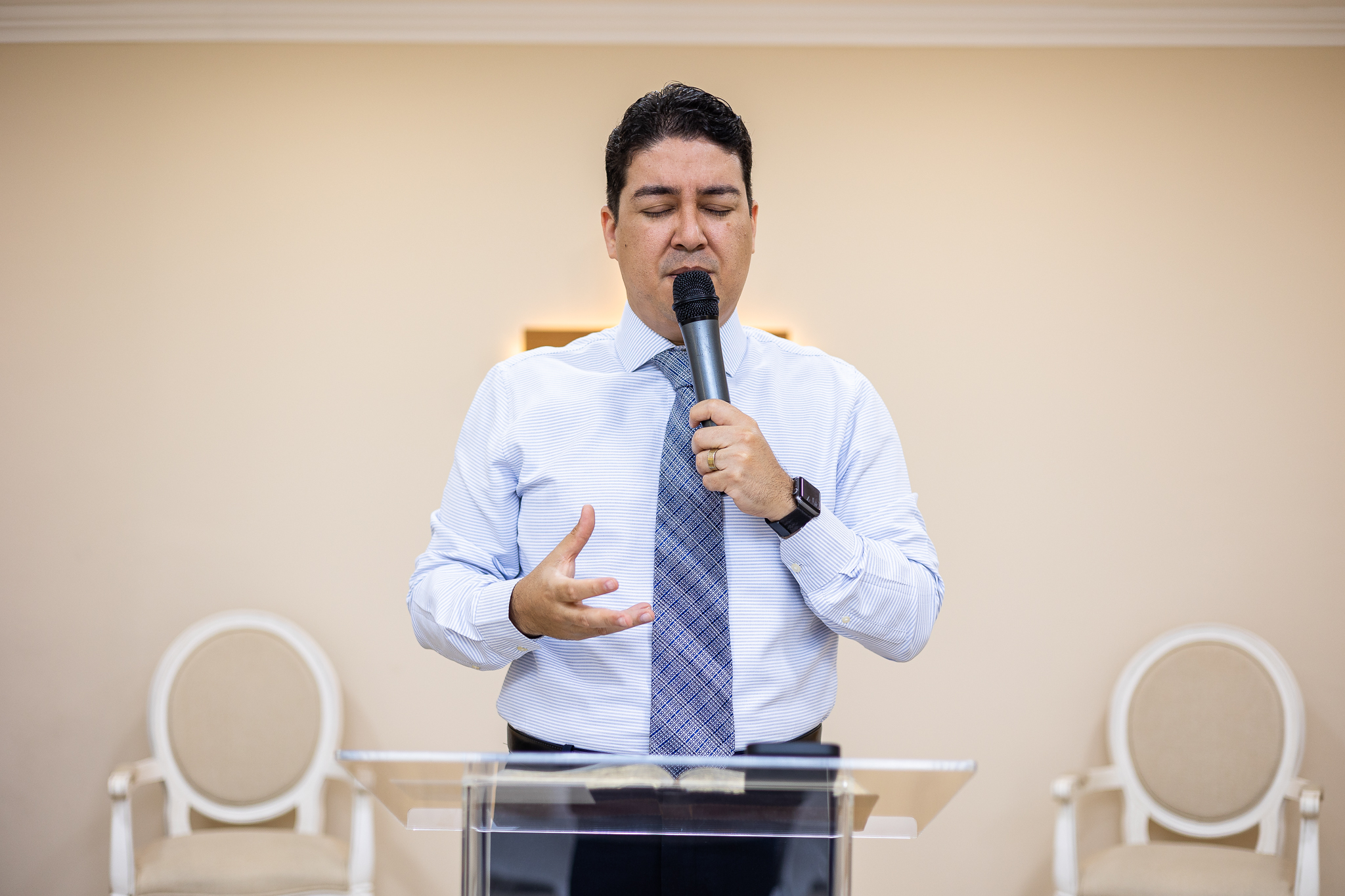 Pastor Eduardo 2
